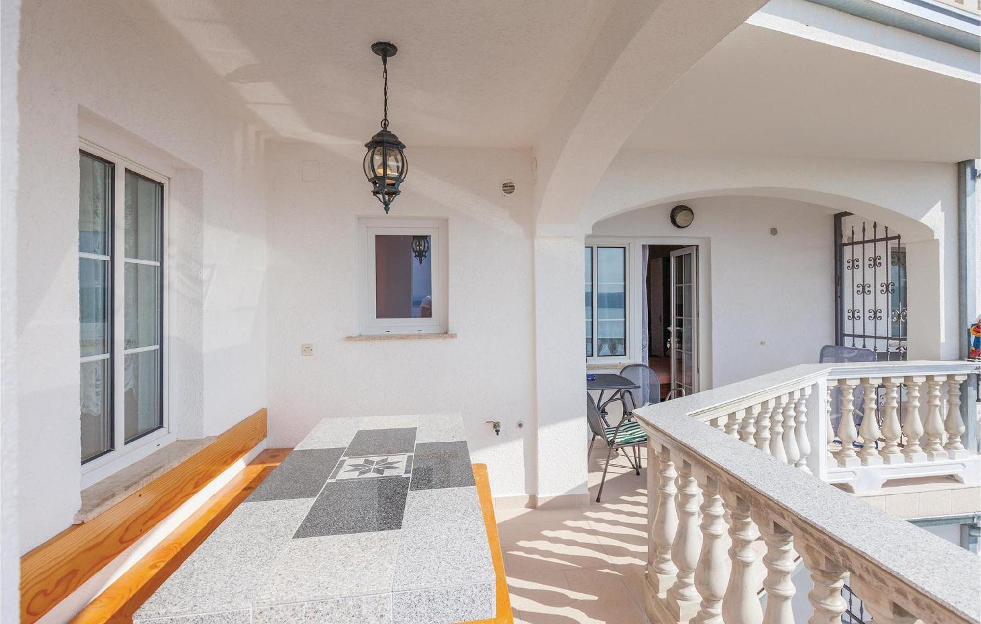 Stunning Apartment In Crikvenica With Wifi ภายนอก รูปภาพ